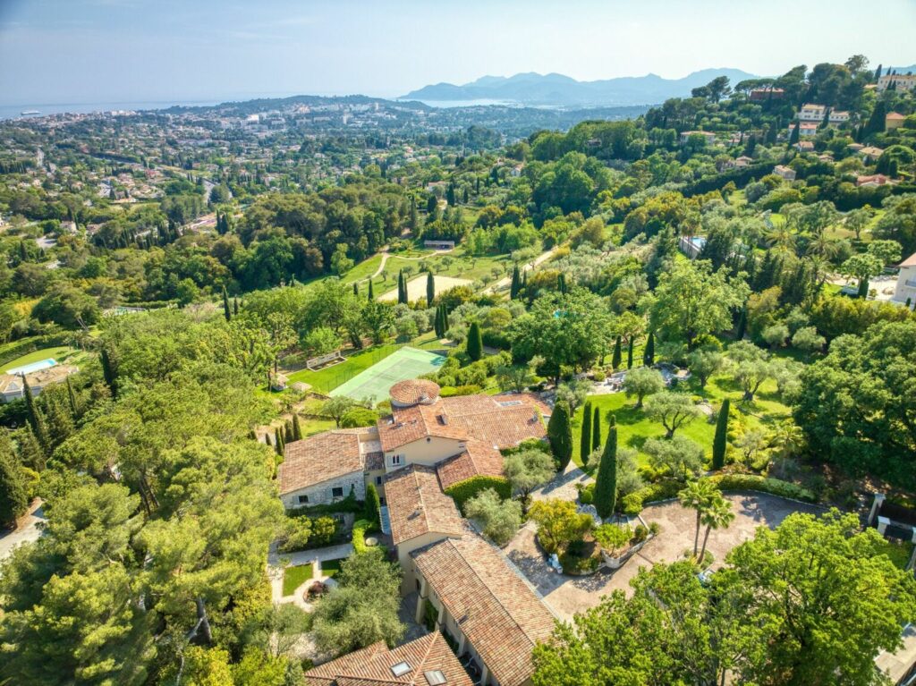 Villa Maestro