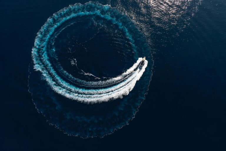 RAPH SEVEN II — aerial wake and tender wash, charter Cote d Azur