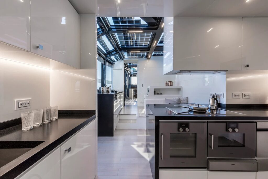 SEA CORAL II — professional galley, charter Cote d Azur