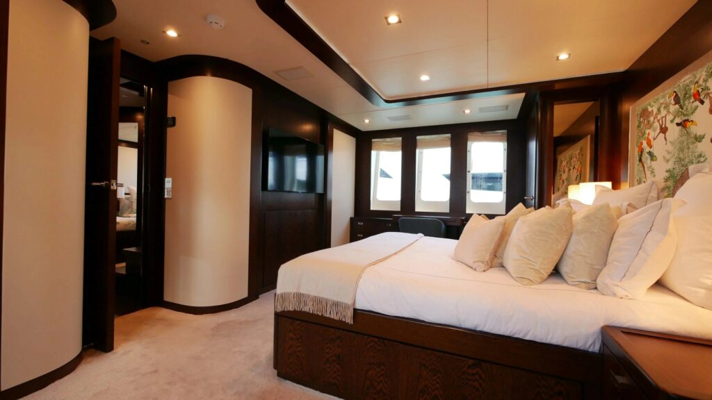 ASCENSION — master cabin and lounge area, charter Côte d'Azur